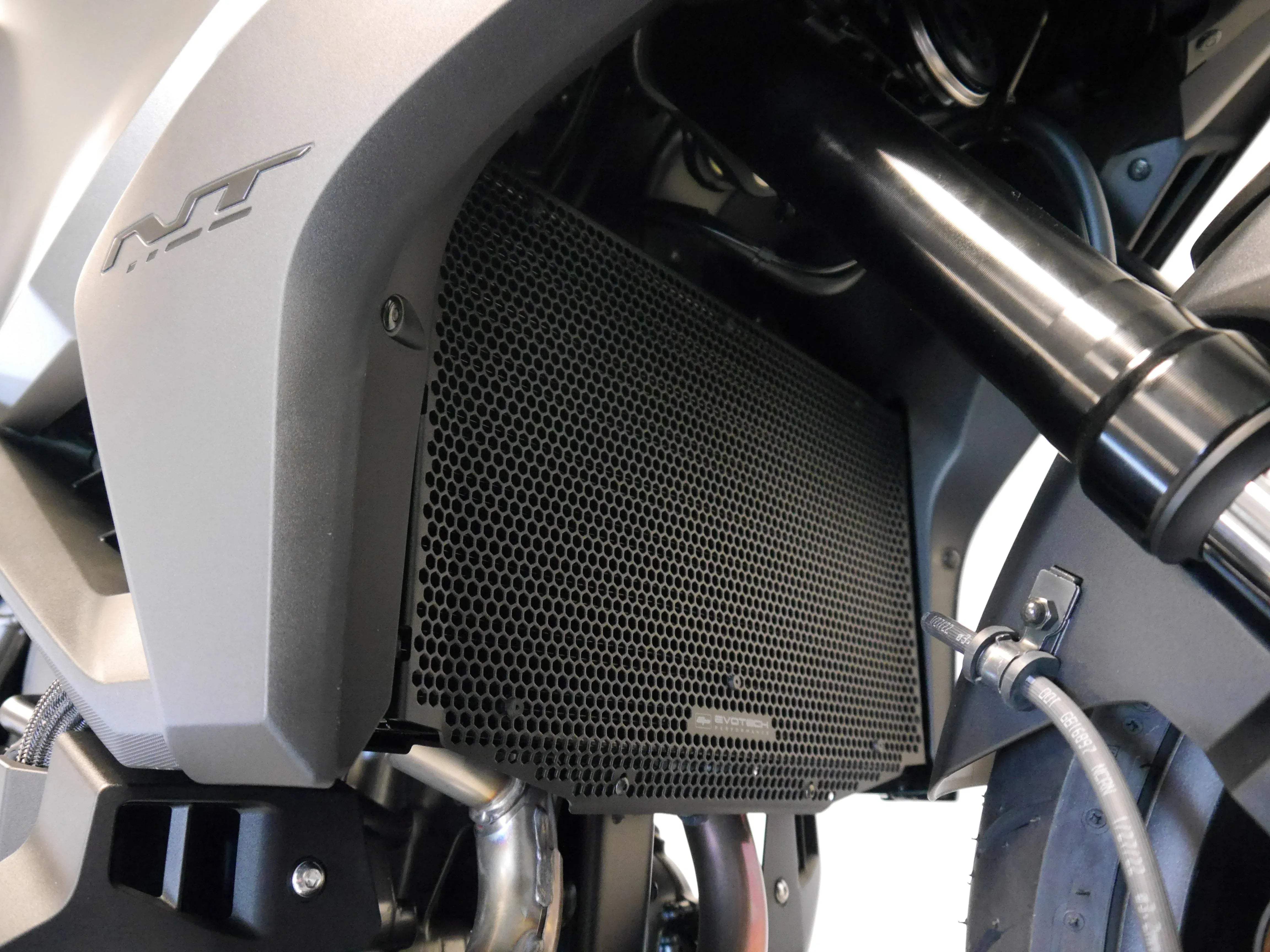 Evotech Performance Radiator Guard - Honda NT1100 (2022+) - Kühlerschutzgitter | Evotech Performance