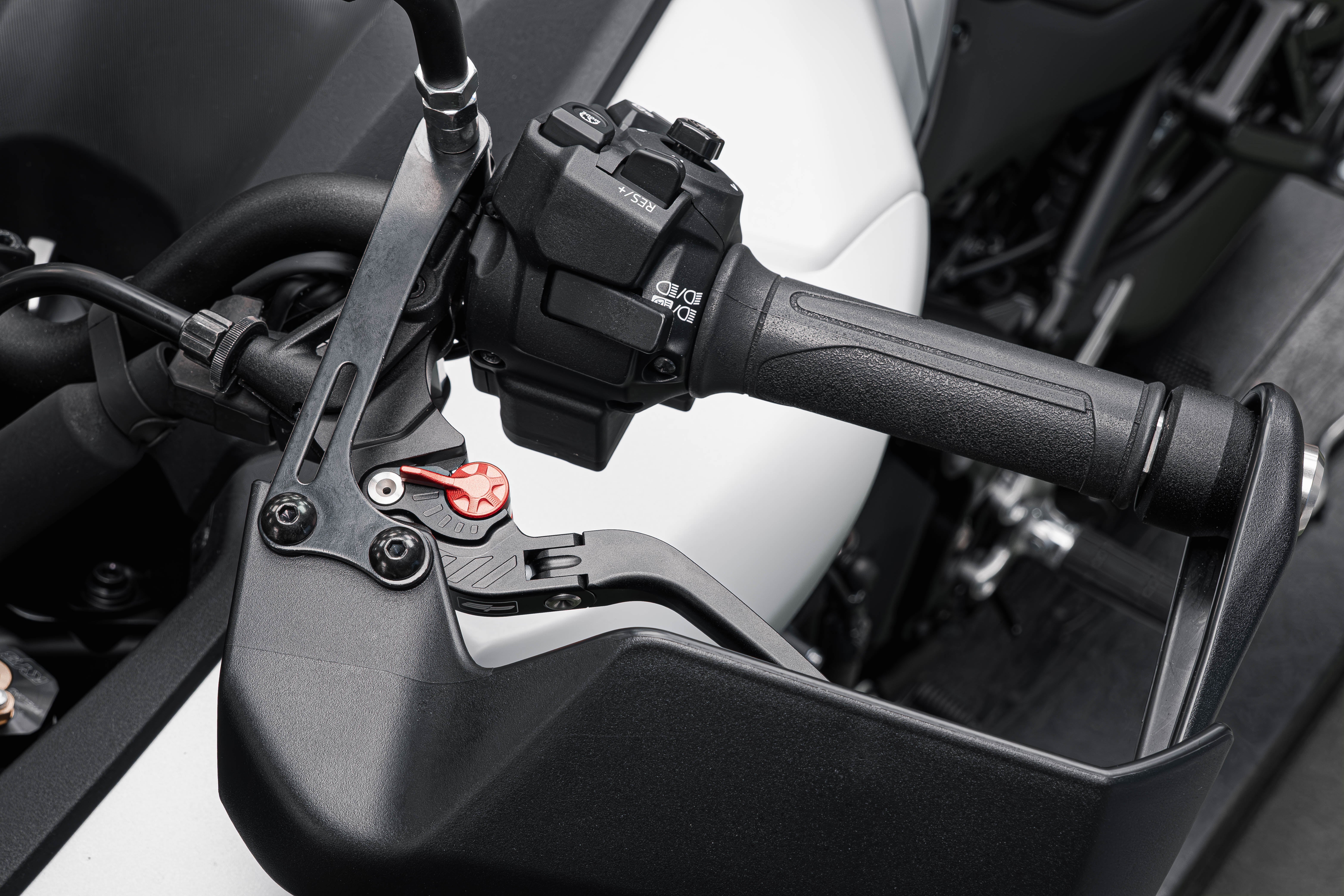 Evotech Evo Folding Clutch and Short Brake Lever Set - Yamaha Tracer 9 GT+ (2025+)