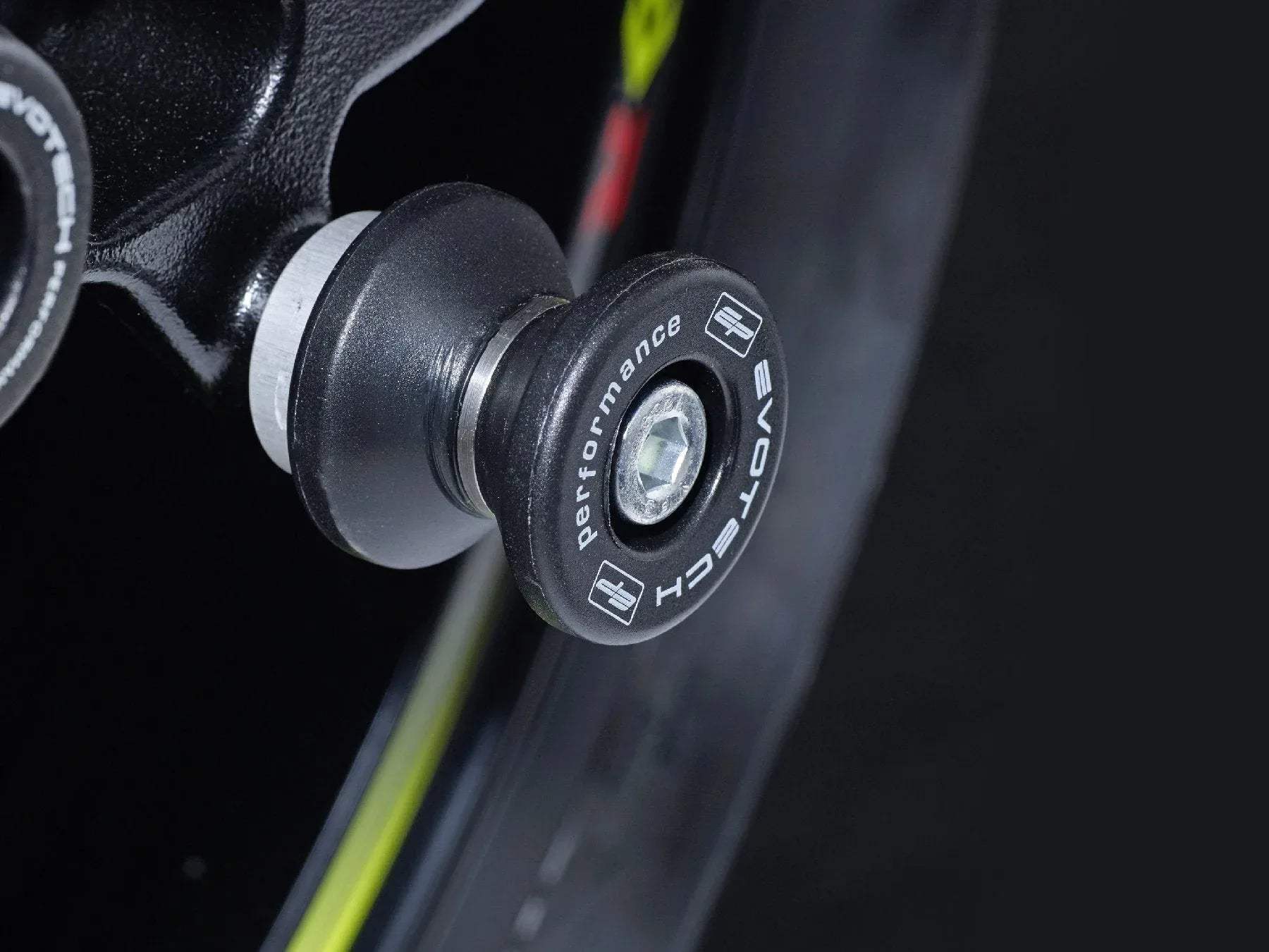 Evotech Paddock Stand Bobbins - Suzuki GSX-S125 (2019+) - Alu Bobbins | Evotech Performance