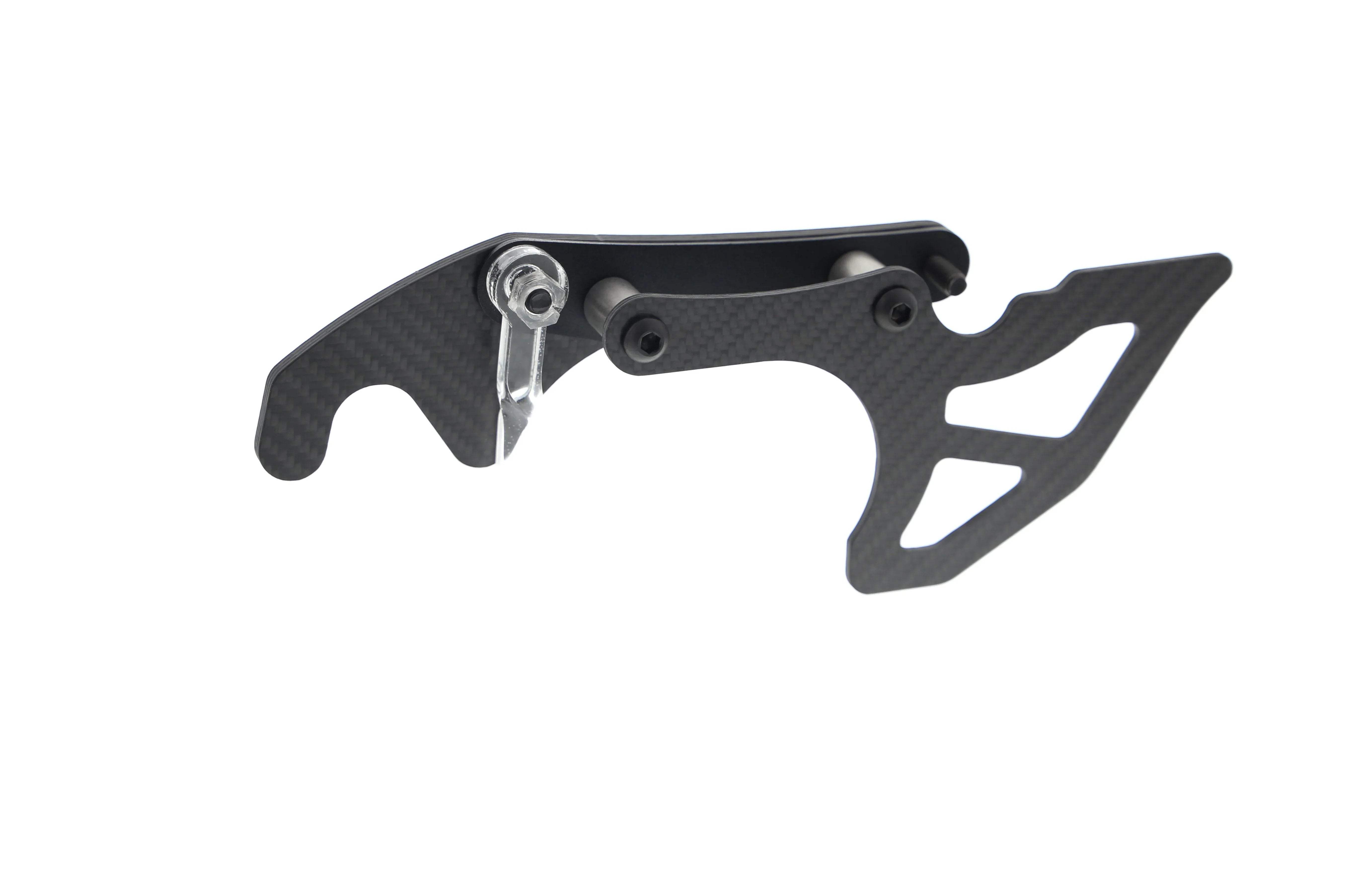 Evotech Carbon Fibre Toe Guard / GP Style Paddock Stand Plates - Yamaha YZF-R6 (2017+) - Kettenschutz | Evotech Performance