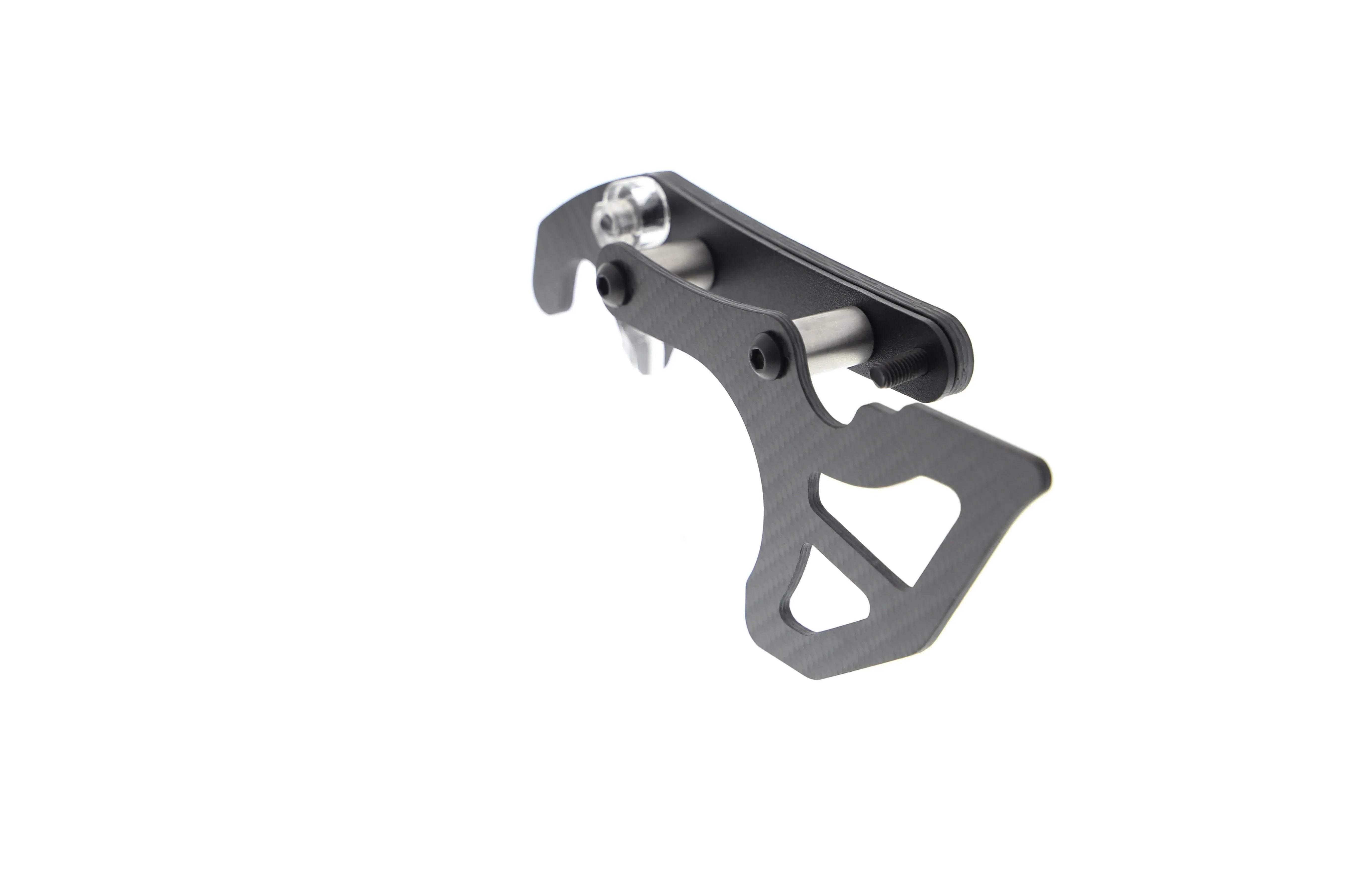 Evotech Carbon Fibre Toe Guard / GP Style Paddock Stand Plates - Yamaha YZF-R9 (2025+) - Kettenschutz | Evotech Performance