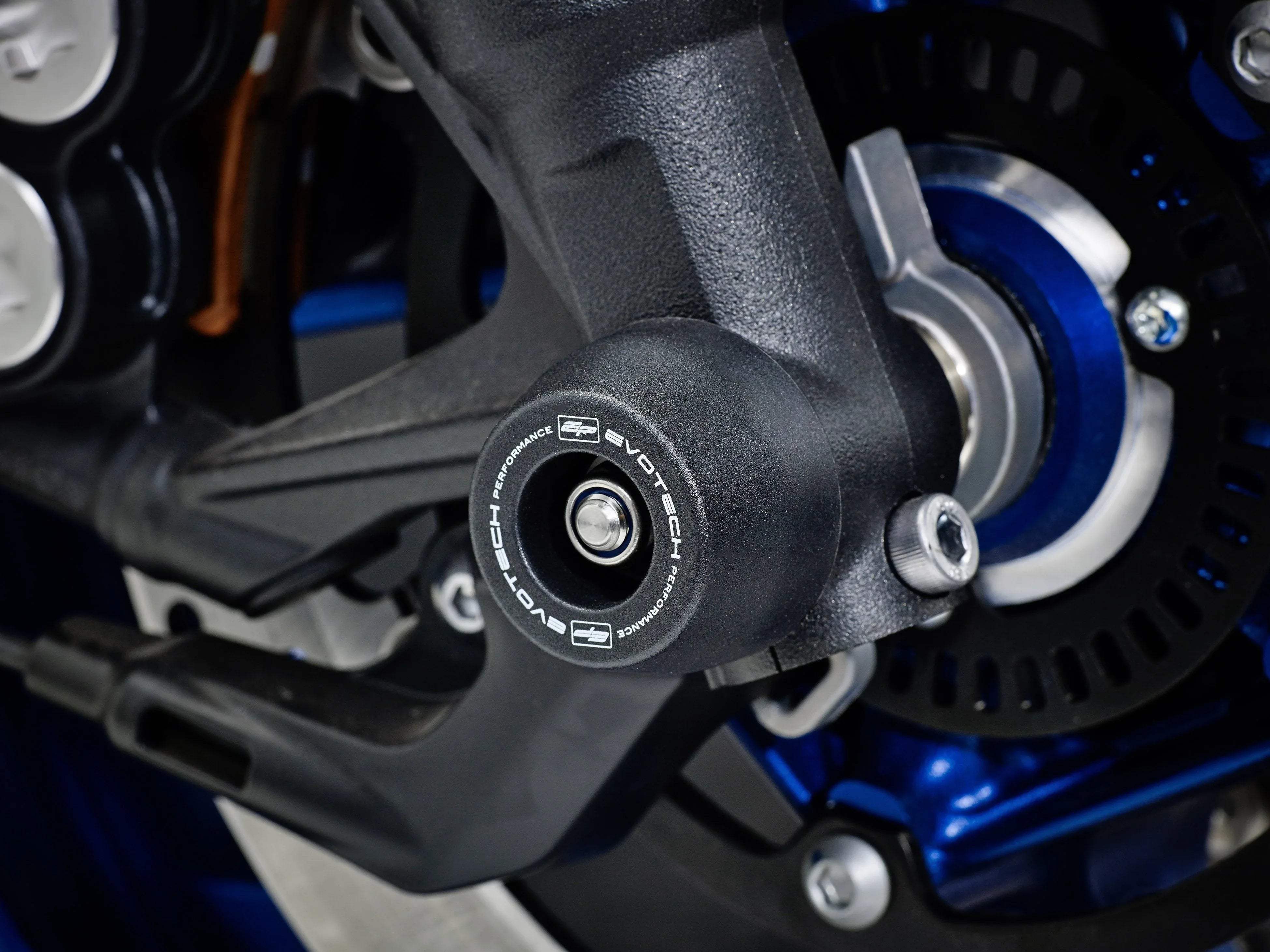 Evotech Front Spindle Bobbins - Yamaha MT-09 (2013 - 2016) - Spindle Bobbins | Evotech Performance