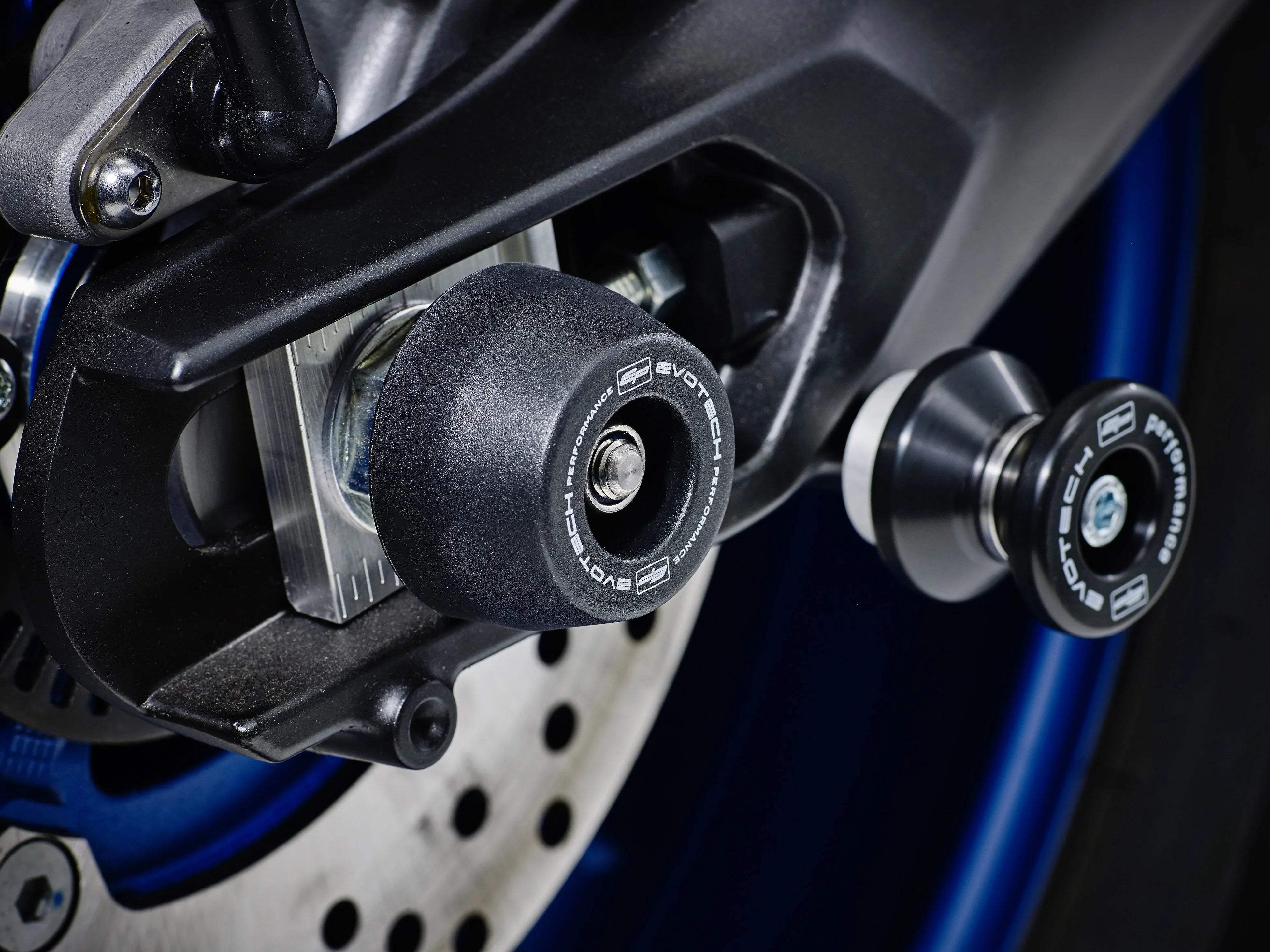Evotech Rear Spindle Bobbins - Yamaha FZ-09 (2017-2020) - Spindle Bobbins | Evotech Performance