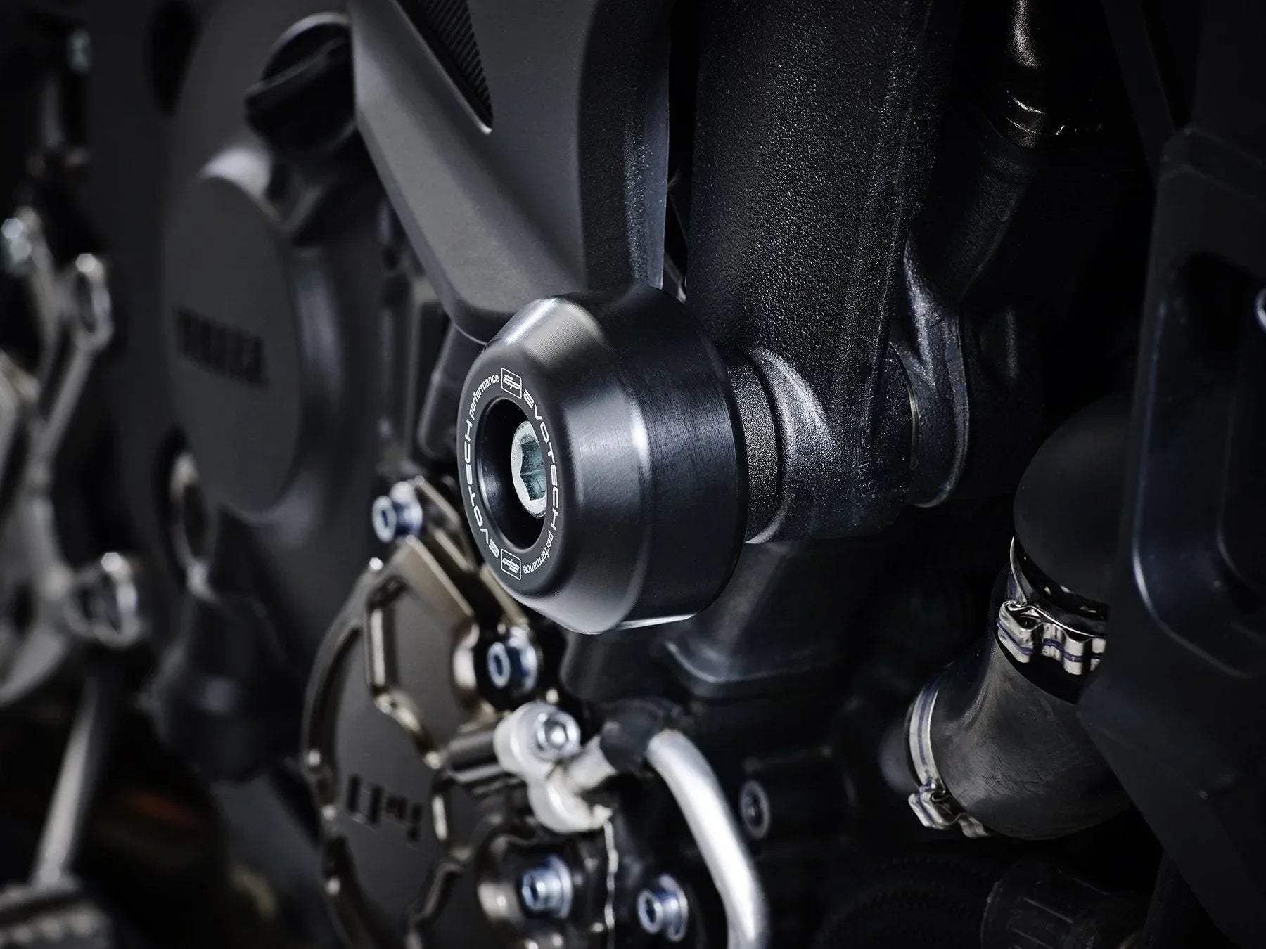Evotech Performance Yamaha MT-10 Crash Protection Bobbins (2022+) - Sturzpads | Evotech Performance