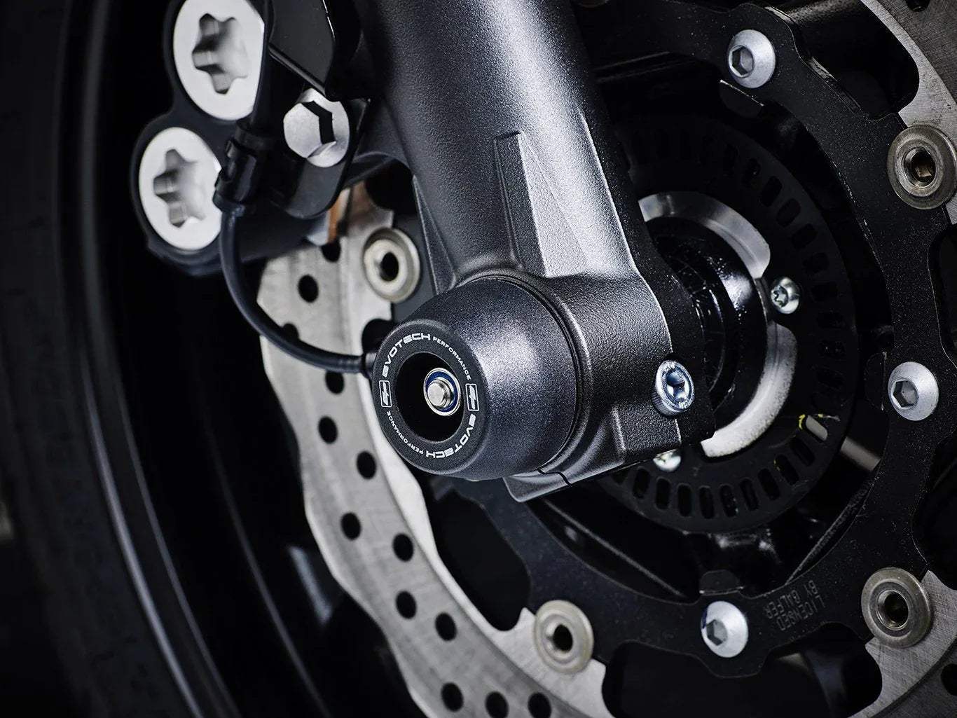 Evotech Performance Spindle Bobbins Paddock Kit - Yamaha FZ-07 (2018-2020) - Alu Bobbins | Evotech Performance