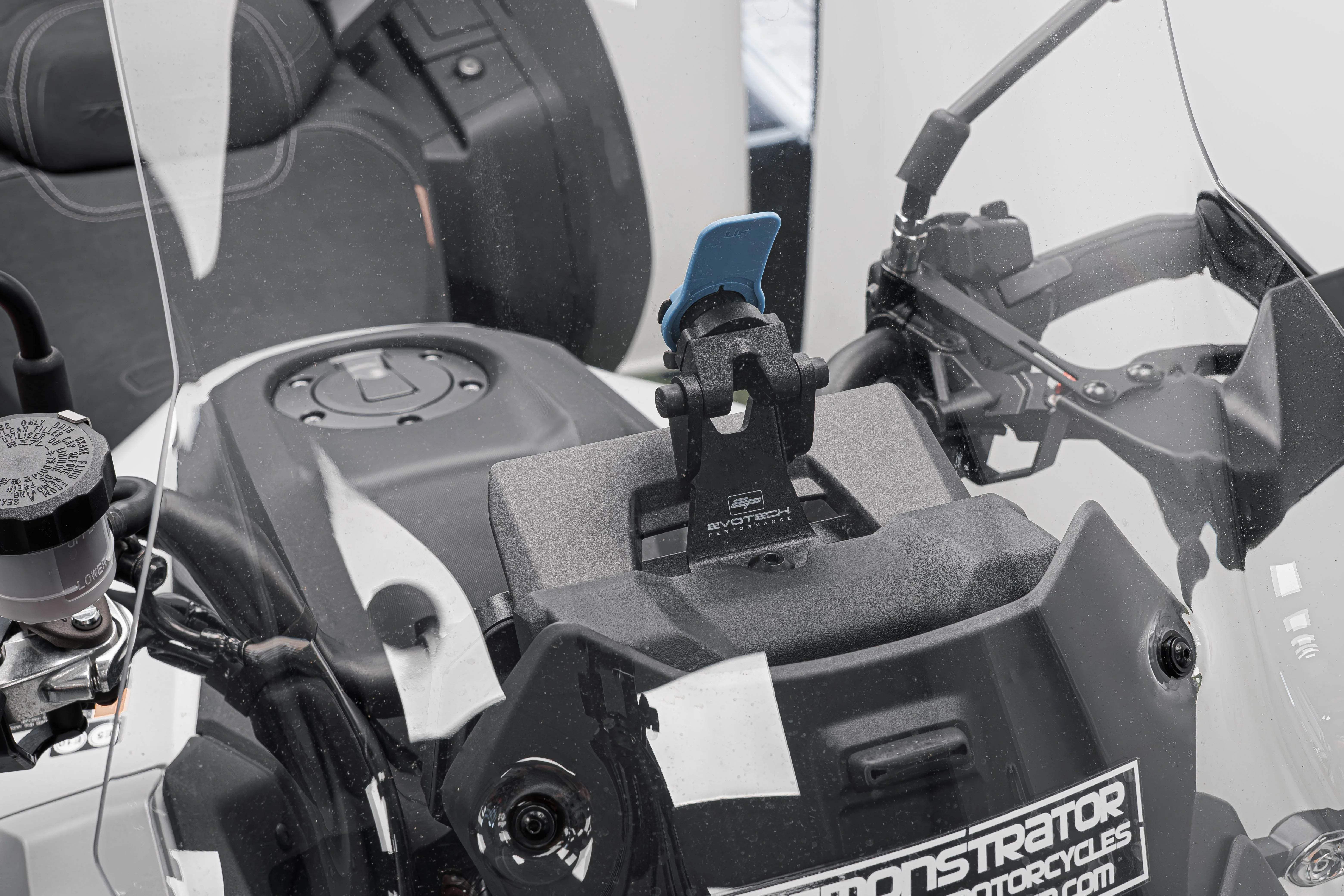 Evotech Quad Lock Compatible Upper Mount - Yamaha Tracer 9 GT+ (2025+) - Halterung Quad Lock | Evotech Performance